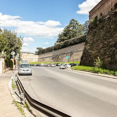 Serendipity Vatican Door House روما المظهر الخارجي الصورة